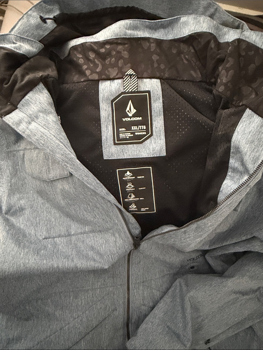 Volcom Men’s Heather Blue Hooded Ski Jacket